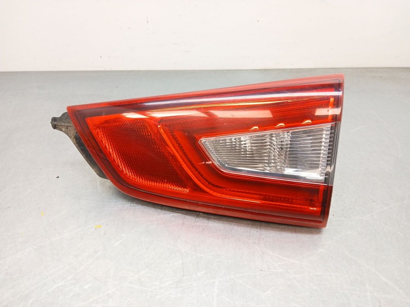 Recambio de piloto trasero derecho interior para nissan qashqai ii (j11, j11_) 1.5 dci referencia OEM IAM 265504EA5E  