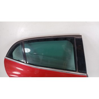 Recambio de puerta trasera derecha para renault megane iv berlina 5p intens referencia OEM IAM 821001172R  821001172R