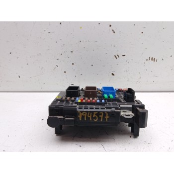 Recambio de caja reles / fusibles para citroën c4 ii (nc_) 1.2 thp 130 referencia OEM IAM 9810296080  