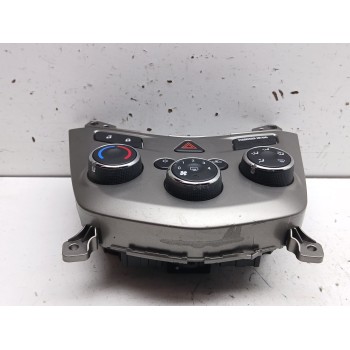 Recambio de mando climatizador para chevrolet aveo sedán (t300) 1.3 d referencia OEM IAM 95266745  