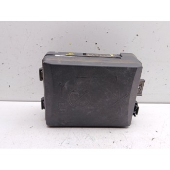 Recambio de caja reles / fusibles para chevrolet aveo sedán (t300) 1.3 d referencia OEM IAM 95092980  