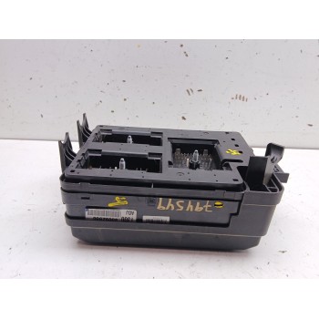 Recambio de caja reles / fusibles para chevrolet aveo sedán (t300) 1.3 d referencia OEM IAM 95092980  