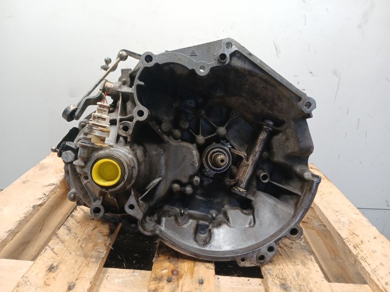 Recambio de caja cambios para peugeot 206 berlina xr referencia OEM IAM 20CE88  