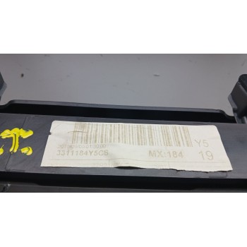 Recambio de sistema audio / radio cd para volvo v40 hatchback (525) d2 referencia OEM IAM 3311184y5cs  