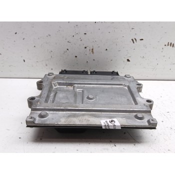 Recambio de centralita motor uce para volvo v40 hatchback (525) d2 referencia OEM IAM 31452623 mb2797009612 