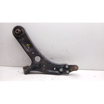 Recambio de brazo suspension inferior delantero izquierdo para kia cee´d drive referencia OEM IAM   