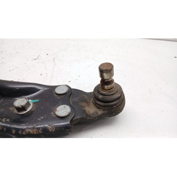 Recambio de brazo suspension inferior delantero izquierdo para kia cee´d drive referencia OEM IAM   