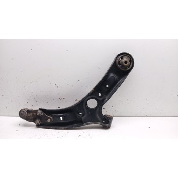 Recambio de brazo suspension inferior delantero izquierdo para kia cee´d drive referencia OEM IAM   