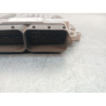 Recambio de centralita motor uce para chevrolet cruze (j300) 2.0 cdi referencia OEM IAM 25189959  