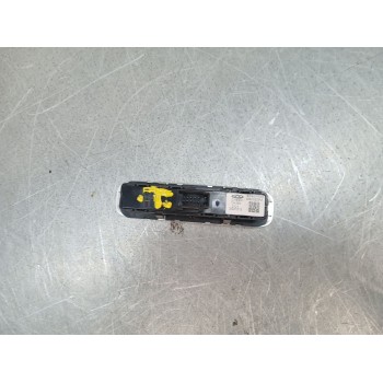 Recambio de interruptor para omoda 5 referencia OEM IAM 808000829AA  