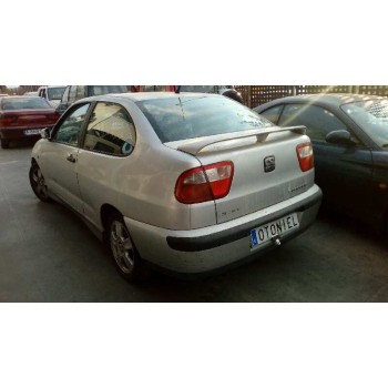seat cordoba berlina (6k2) del año 2001