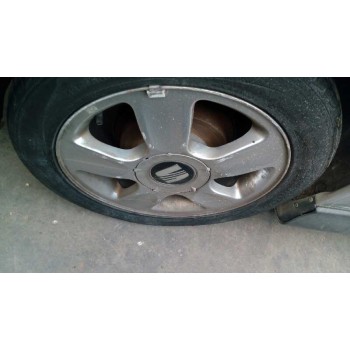 seat cordoba berlina (6k2) del año 2001