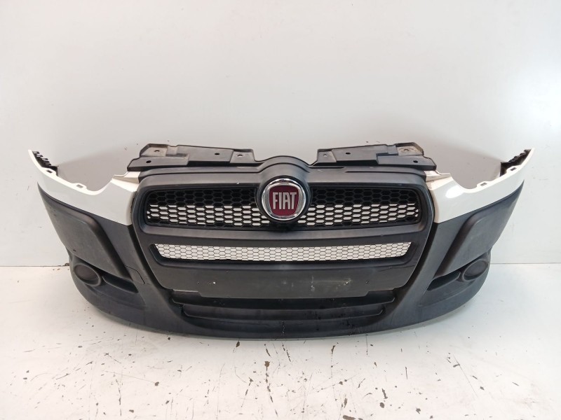 Recambio de paragolpes delantero para fiat doblo 1.3 16v jtd cat referencia OEM IAM 735455570  