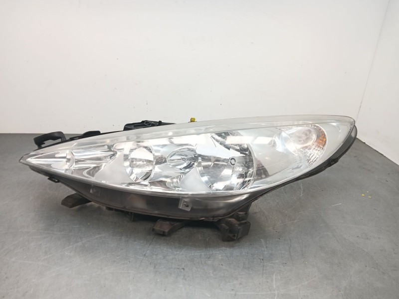 Recambio de faro izquierdo para peugeot 207/207+ (wa_, wc_) 1.6 hdi referencia OEM IAM 620895  