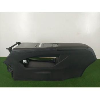 Recambio de apoyabrazos central para omoda 5 referencia OEM IAM   