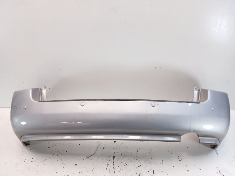 Recambio de paragolpes trasero para kia carnival / grand carnival iii (vq) 2.9 crdi referencia OEM IAM 866114D111  