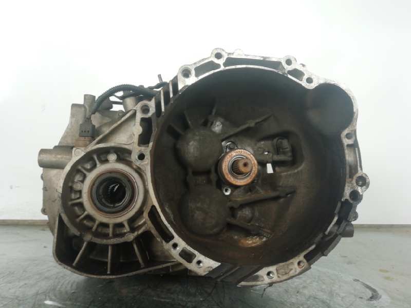 Recambio de caja cambios para kia carens (un) active referencia OEM IAM   