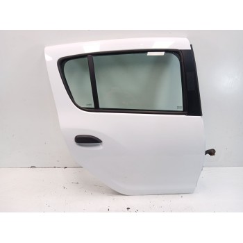 PUERTA TRASERA DERECHA 821002434R 