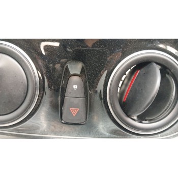 Recambio de warning para dacia sandero ii (b8_) tce 90 (b8m1, b8ma) referencia OEM IAM 252905668R E3160102 