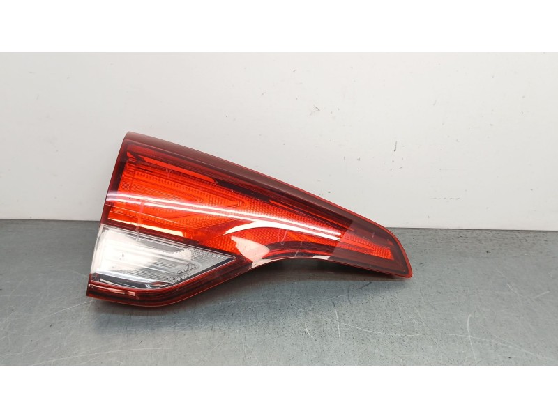 Recambio de piloto trasero izquierdo interior para renault scénic iv (j9_) 1.2 tce 130 referencia OEM IAM 265553872R  