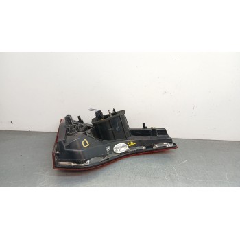 Recambio de piloto trasero derecho interior para renault scénic iv (j9_) 1.2 tce 130 referencia OEM IAM 265509208R  