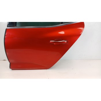 Recambio de puerta trasera izquierda para renault megane iv berlina 5p intens referencia OEM IAM 821015121R  821015121R