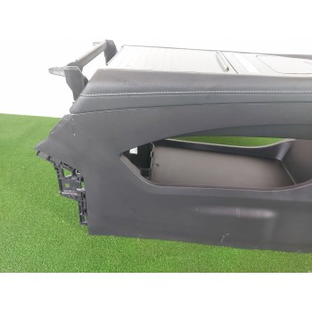 Recambio de apoyabrazos central para omoda 5 referencia OEM IAM   