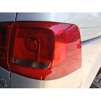 PILOTO TRASERO DERECHO 7N0945096G 