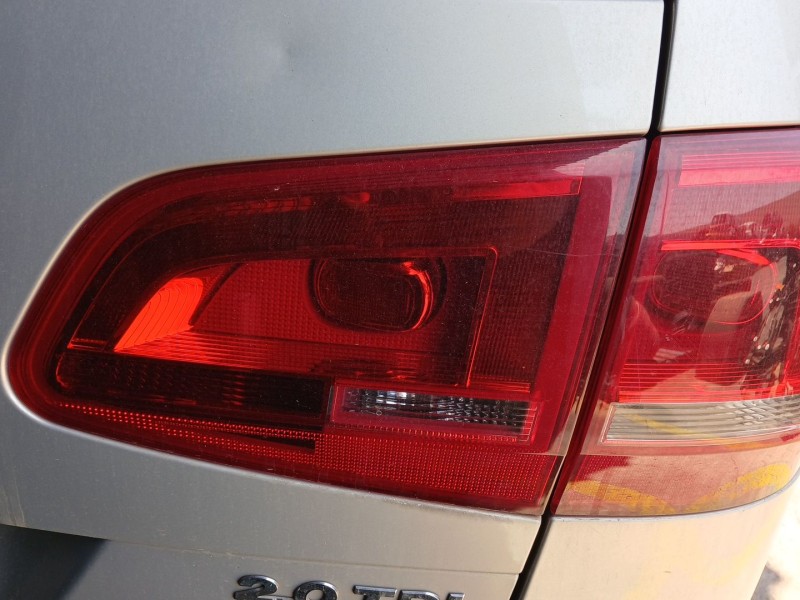 Recambio de piloto trasero derecho interior para volkswagen sharan (7n1, 7n2) 2.0 tdi 4motion referencia OEM IAM   