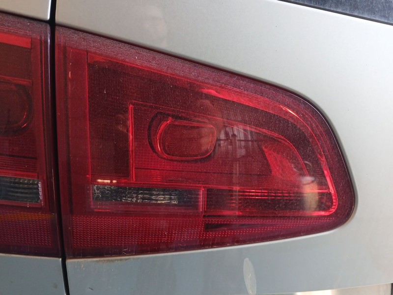 Recambio de piloto trasero izquierdo interior para volkswagen sharan (7n1, 7n2) 2.0 tdi 4motion referencia OEM IAM   