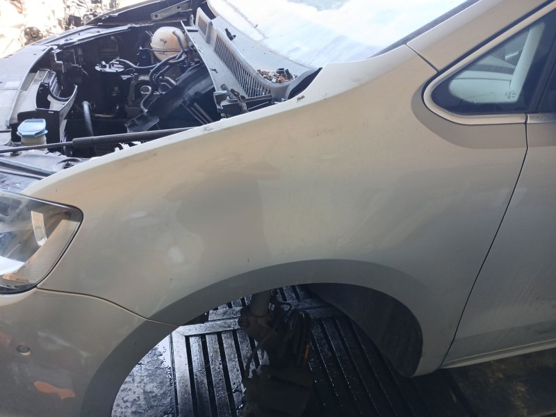 Recambio de aleta delantera izquierda para volkswagen sharan (7n1, 7n2) 2.0 tdi 4motion referencia OEM IAM   