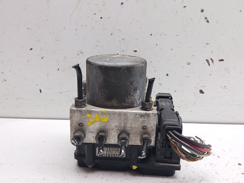Recambio de abs para fiat grande punto (199_) 1.4 (199axb11, 199axb1a, 199bxb1a, 199axl1a) referencia OEM IAM 55700423 026523153