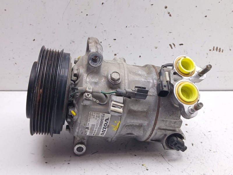 Recambio de compresor aire acondicionado para volvo v40 hatchback (525) d2 referencia OEM IAM p31348965  