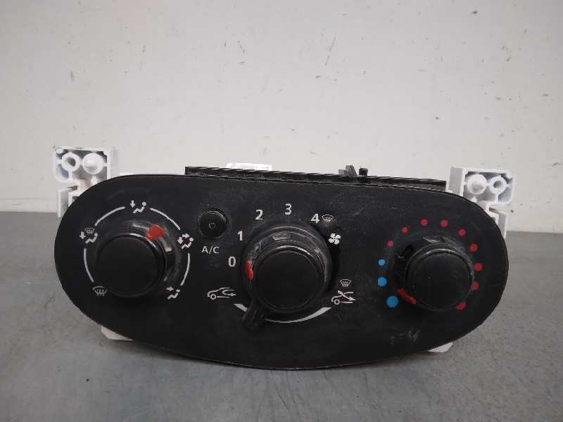 Recambio de mando calefaccion / aire acondicionado para dacia dokker essential referencia OEM IAM 5P3743000  