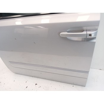 Recambio de puerta delantera izquierda para kia carnival / grand carnival iii (vq) 2.9 crdi referencia OEM IAM 760034D010  