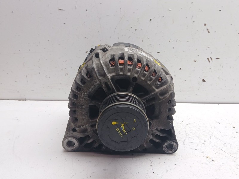 Recambio de alternador para peugeot 207/207+ (wa_, wc_) 1.6 hdi referencia OEM IAM 5705NH / 5705EY tg15c053 
