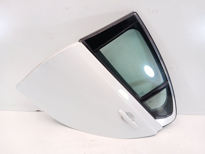 Recambio de puerta trasera izquierda para jaguar xe (x760) 2.0 d referencia OEM IAM T4N2635  