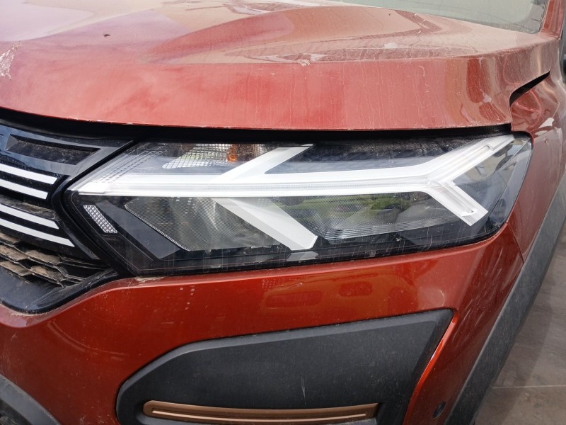 Recambio de faro izquierdo para dacia jogger (rk_) 1.0 tce 90 eco-g referencia OEM IAM   
