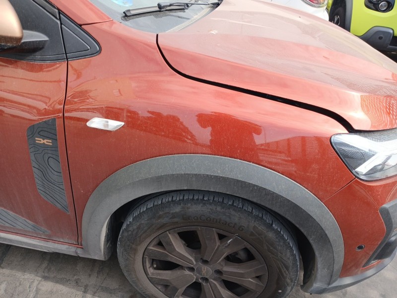 Recambio de aleta delantera derecha para dacia jogger (rk_) 1.0 tce 90 eco-g referencia OEM IAM   