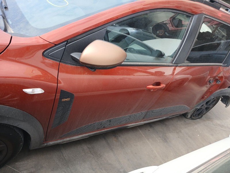 Recambio de puerta delantera izquierda para dacia jogger (rk_) 1.0 tce 90 eco-g referencia OEM IAM   