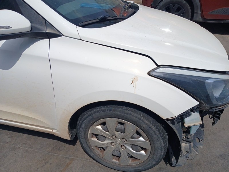 Recambio de aleta delantera derecha para hyundai i20 ii (gb, ib) 1.2 referencia OEM IAM   