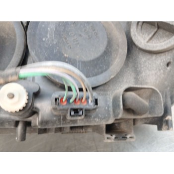 Recambio de faro derecho para renault espace iv (jk0/1_) 2.2 dci (jk0h) referencia OEM IAM 7701053980  