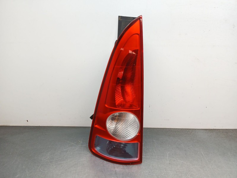 Recambio de piloto trasero izquierdo para renault espace iv (jk0/1_) 2.2 dci (jk0h) referencia OEM IAM 82000027153  