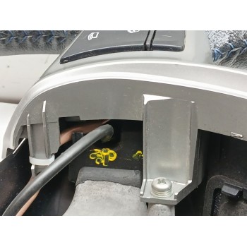 Recambio de volante para toyota yaris hybrid feel! referencia OEM IAM 451000d SIN AIRBAG 