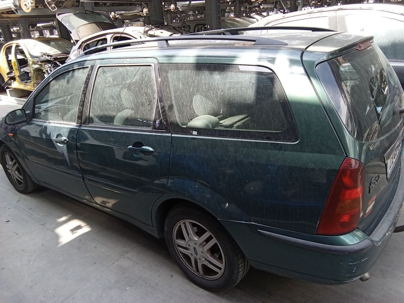 ford focus i turnier (dnw) del año 2003