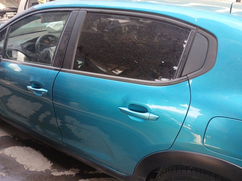 Recambio de puerta trasera izquierda para citroën c3 iii (sx) 1.2 puretech 82 referencia OEM IAM   