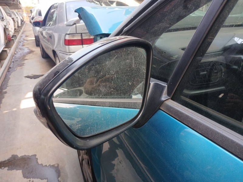 Recambio de retrovisor izquierdo para citroën c3 iii (sx) 1.2 puretech 82 referencia OEM IAM   