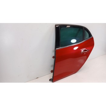 Recambio de puerta trasera izquierda para renault megane iv berlina 5p intens referencia OEM IAM 821015121R  821015121R