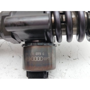 Recambio de inyector para audi a6 berlina (4f2) 2.0 tdi referencia OEM IAM   