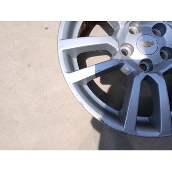 Recambio de llanta para chevrolet aveo sedán (t300) 1.3 d referencia OEM IAM 95040752 X1 16 PULGADAS